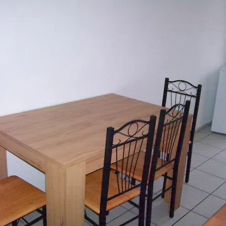 Ferienwohnung Yukhymenko Apartman
