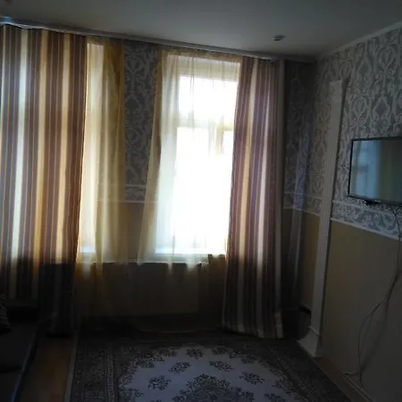 Ferienwohnung Yukhymenko Apartman *